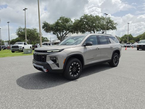 New 2026 Chevrolet Traverse Z71 w/ Driver Confidence Package AWD/4WD image 10