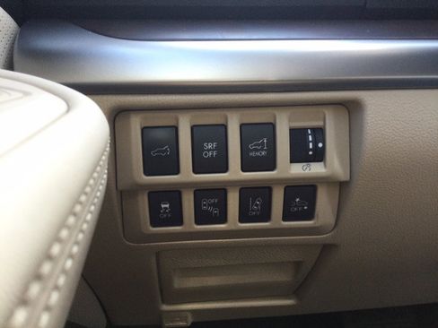 Used 2017 Subaru Outback 2.5i Limited image 40