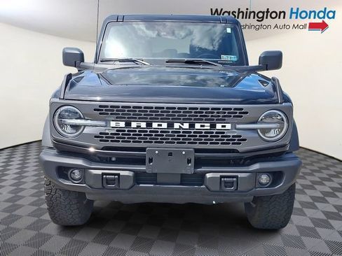 Used 2025 Ford Bronco Badlands AWD/4WD image 2
