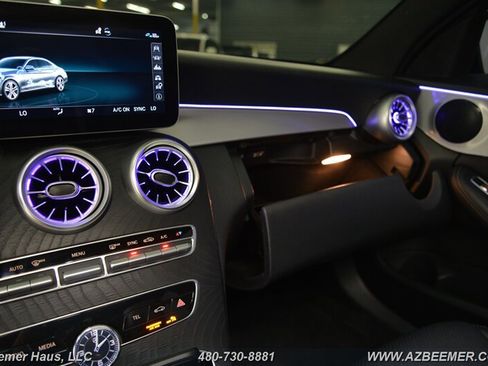 Used 2021 Mercedes-Benz C 300 Sedan w/ AMG Line image 36