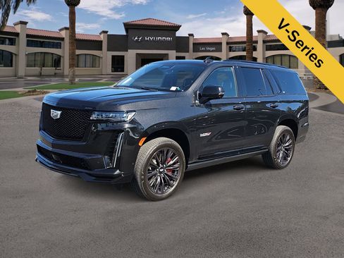 Used 2024 Cadillac Escalade V w/ LPO, ONYX Package AWD/4WD image 4