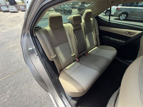 Used 2016 Toyota Corolla LE FWD image 14