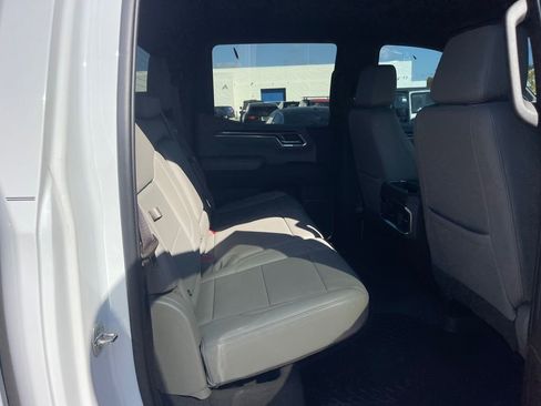 Used 2022 Chevrolet Silverado 1500 LTZ w/ Technology Package image 17