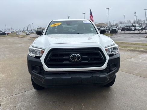 Used 2022 Toyota Tacoma SR image 5