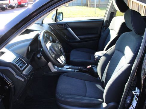 Used 2017 Subaru Forester 2.5i Premium w/ All-Weather Package image 14