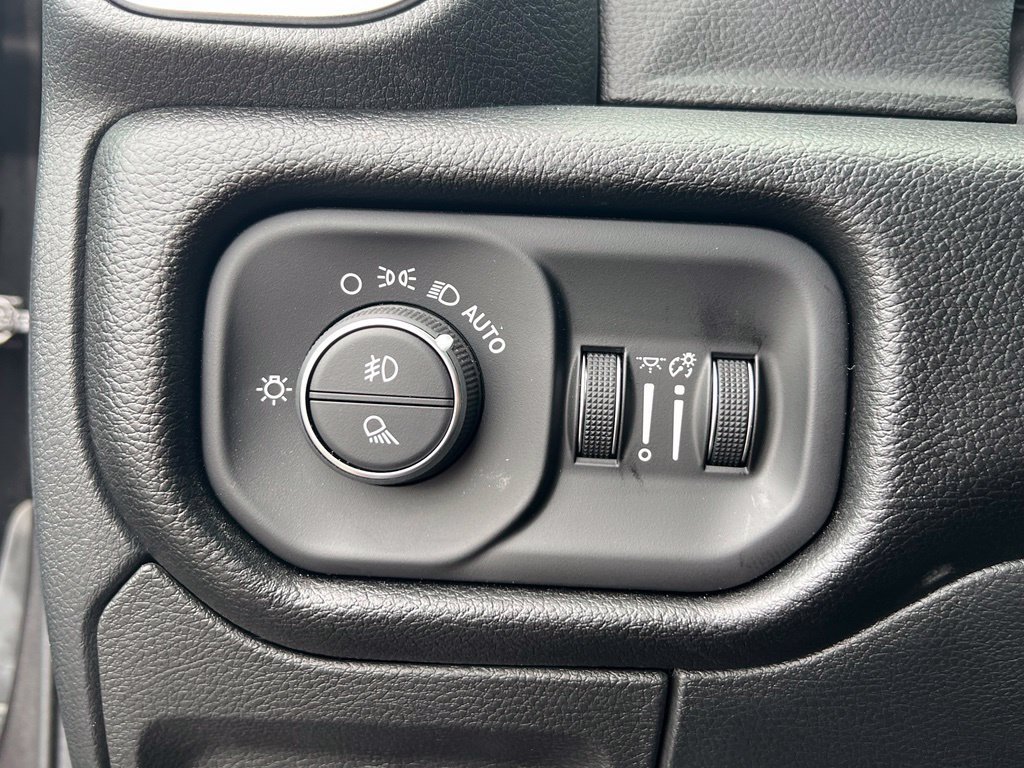 Used 2026 RAM 1500 Big Horn AWD/4WD image 29