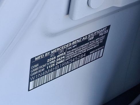 Used 2024 Mercedes-Benz GLB 250 GLB 250 image 27