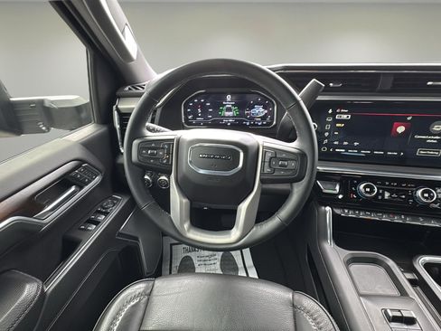 Used 2024 GMC Sierra 2500 Denali w/ Denali Reserve Package image 11