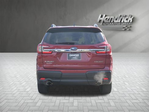 Used 2025 Subaru Ascent Premium AWD/4WD image 8