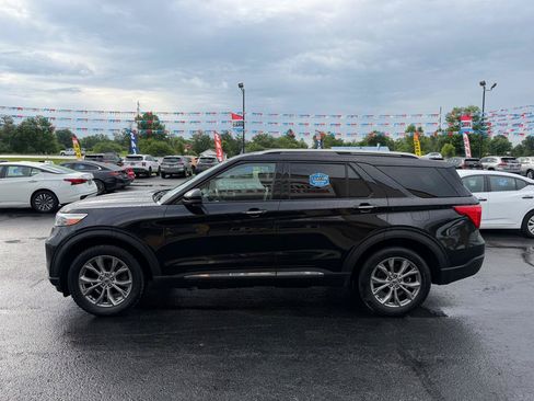 Used 2021 Ford Explorer Limited AWD/4WD image 9
