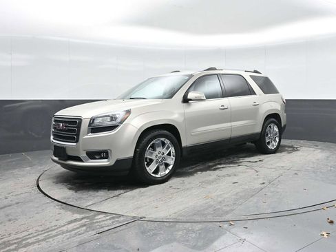 Used 2017 GMC Acadia Limited SLT image 5
