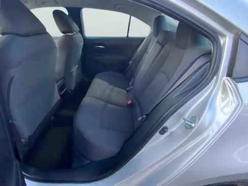 Used 2020 Toyota Corolla LE image 33