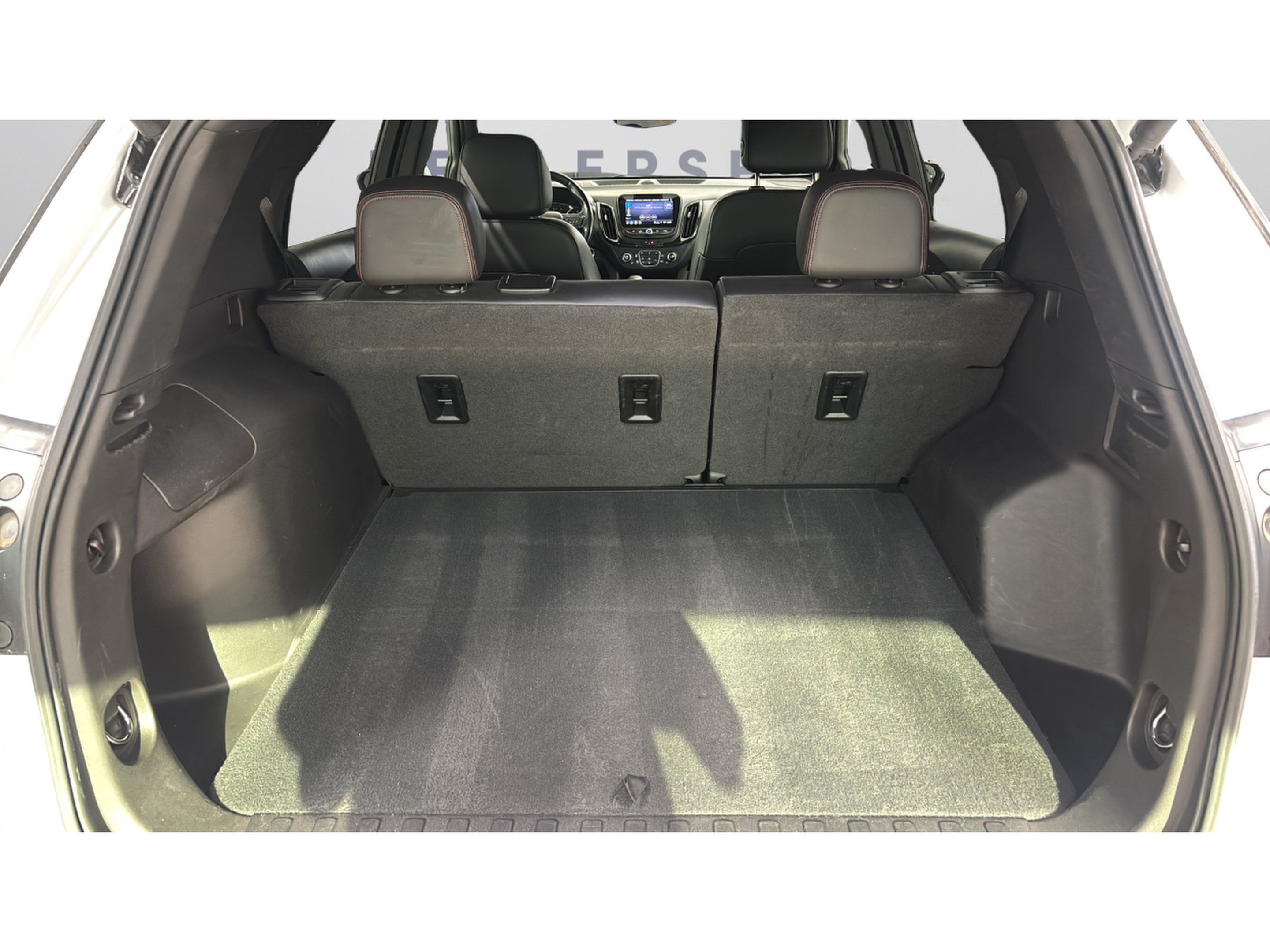 Used 2022 Chevrolet Equinox RS w/ Infotainment Package FWD image 17