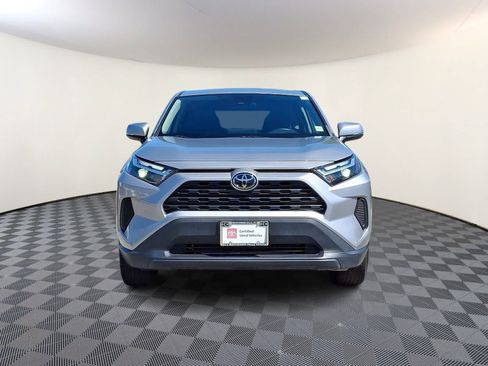 Certified 2023 Toyota RAV4 LE AWD/4WD image 3