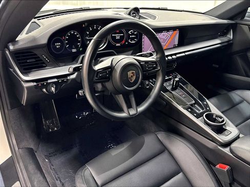 Used 2021 Porsche 911 Carrera RWD image 6