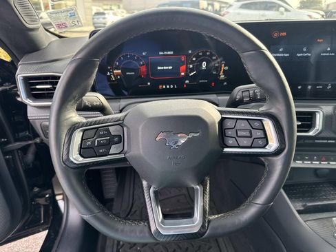 Used 2024 Ford Mustang Premium image 21