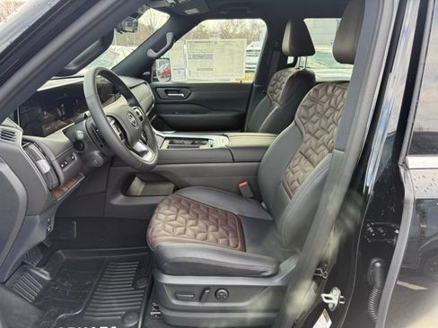 New 2026 Nissan Armada Platinum image 17