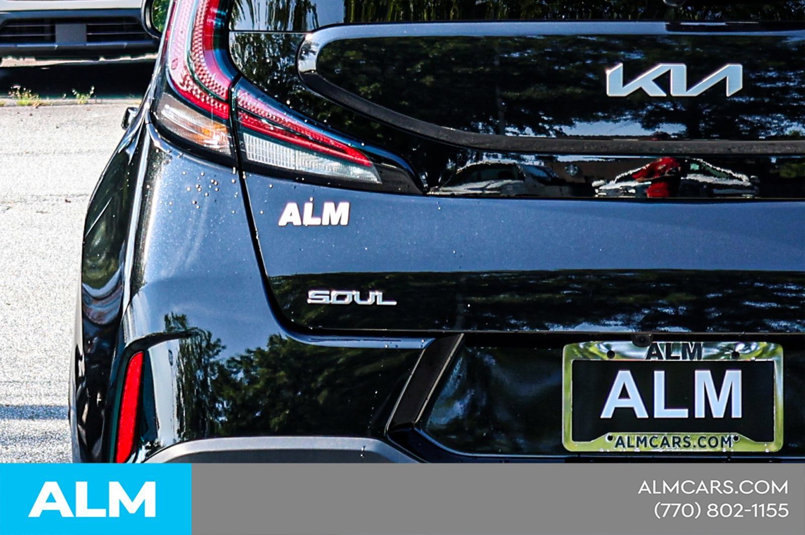 Used 2025 Kia Soul LX w/ LX Technology Package FWD image 13