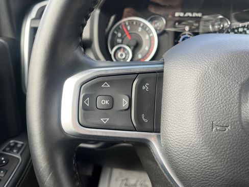 Used 2024 RAM 2500 Big Horn w/ Sport Appearance Package image 17