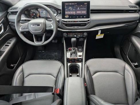 New 2026 Jeep Compass Limited image 14