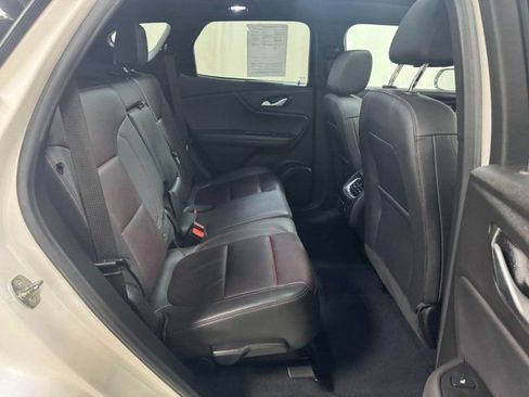 Used 2022 Chevrolet Blazer RS w/ Enhanced Convenience Package image 40