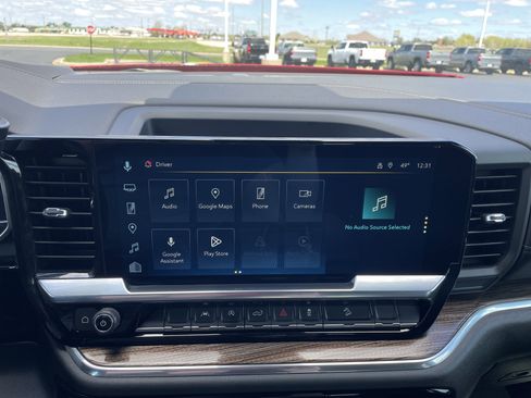 Used 2023 Chevrolet Silverado 1500 LT AWD/4WD image 12