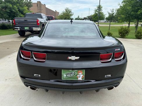 Used 2013 Chevrolet Camaro SS w/ RS Package RWD image 5