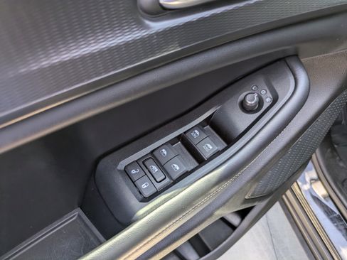 Used 2024 Jeep Grand Cherokee L Laredo AWD/4WD image 12