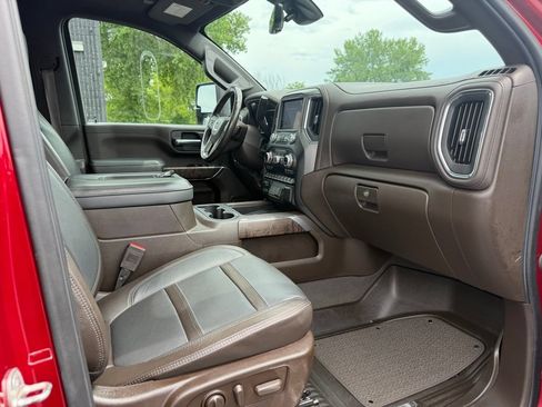 Used 2022 GMC Sierra 2500 Denali w/ Denali Ultimate Package AWD/4WD image 30