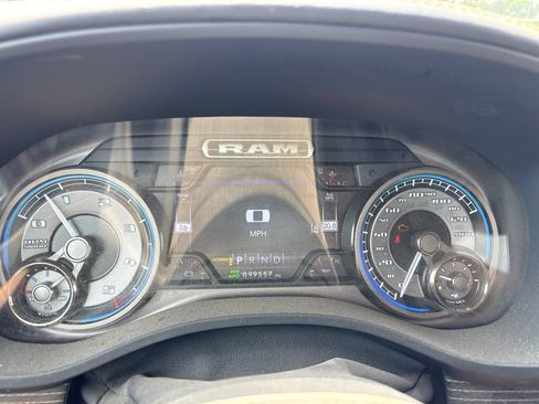 Used 2021 RAM 1500 Limited AWD/4WD image 11