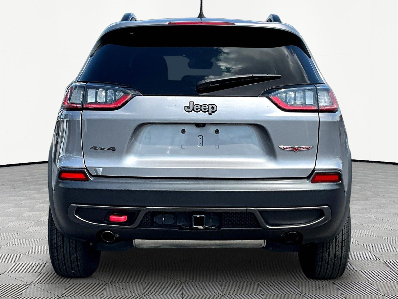 Used 2022 Jeep Cherokee Trailhawk w/ Trailer Tow Group AWD/4WD image 5