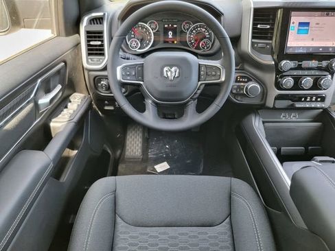 New 2026 RAM 1500 Big Horn AWD/4WD image 30