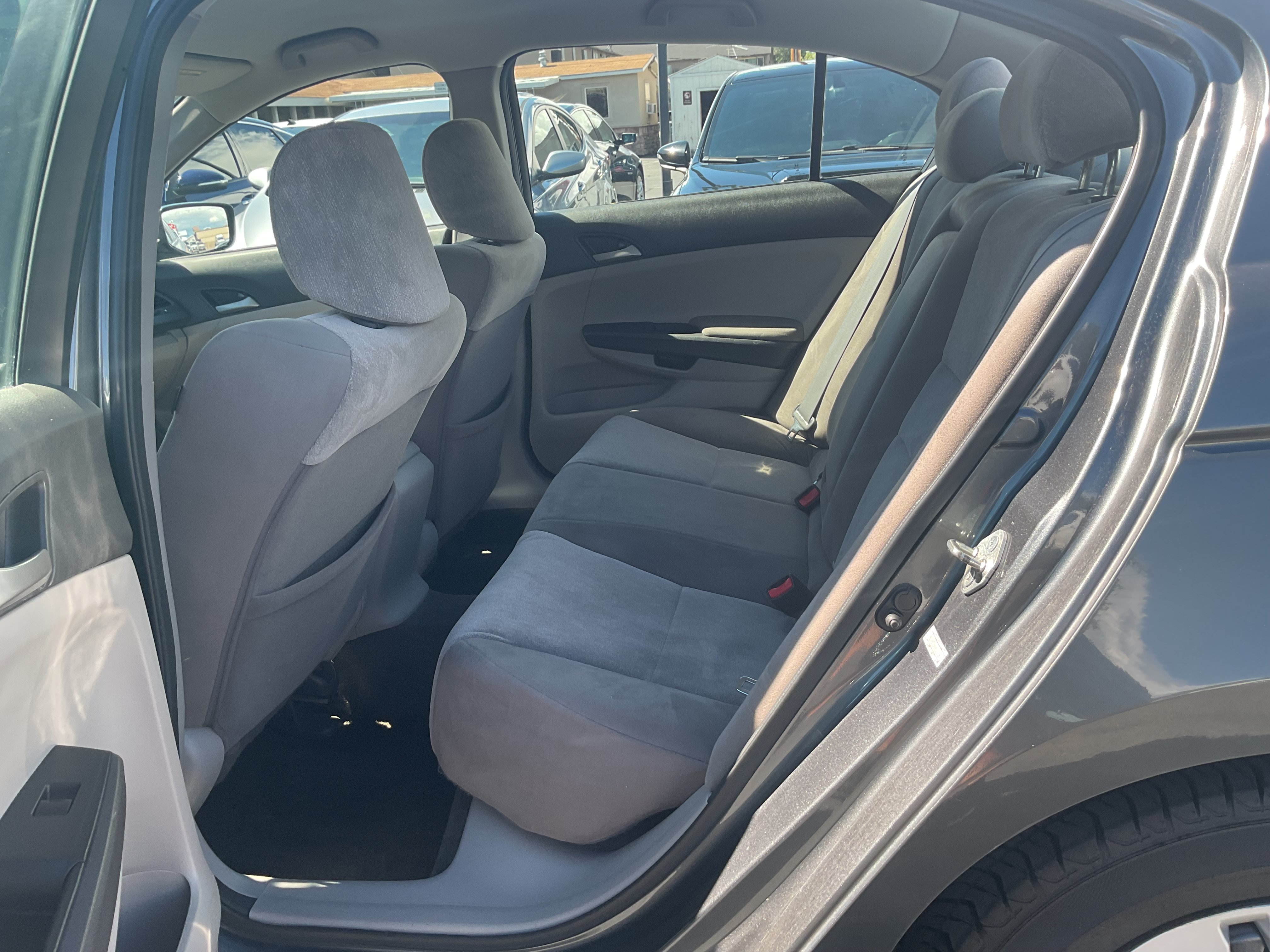 Used 2010 Honda Accord LX image 12