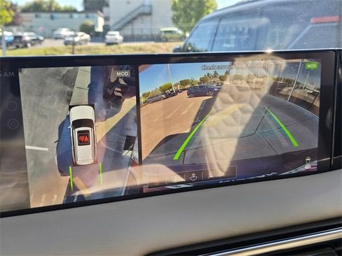 New 2025 Nissan Armada Platinum image 18