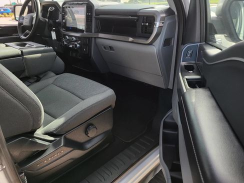 Used 2024 Ford F150 XLT AWD/4WD image 8