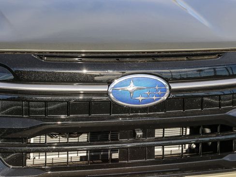 New 2025 Subaru Forester Touring image 8