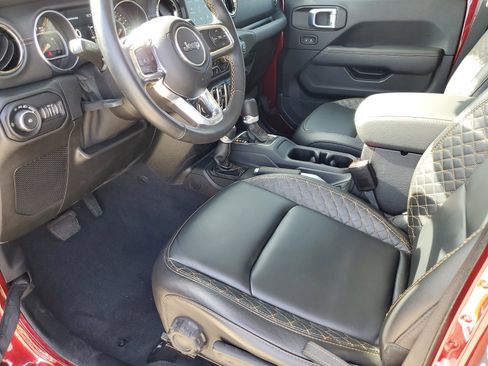 Used 2021 Jeep Wrangler Unlimited Sahara image 14