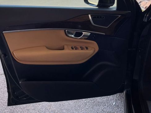 Used 2016 Volvo XC90 T6 Momentum w/ Momentum Plus Package image 52