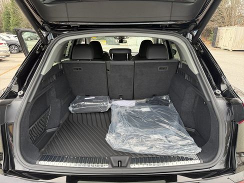 New 2025 Audi Q5 Premium Plus image 15