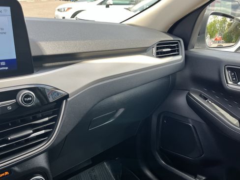 Used 2020 Ford Escape SE Sport AWD/4WD image 25