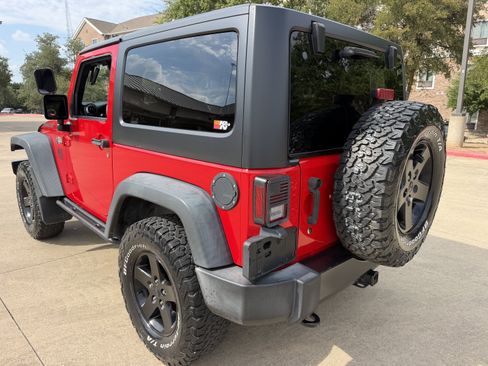 Used 2016 Jeep Wrangler Sport w/ Dual Top Group AWD/4WD image 5