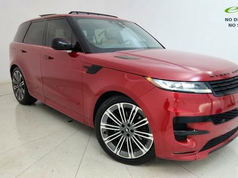 Used 2024 Land Rover Range Rover Sport Dynamic SE AWD/4WD image 1
