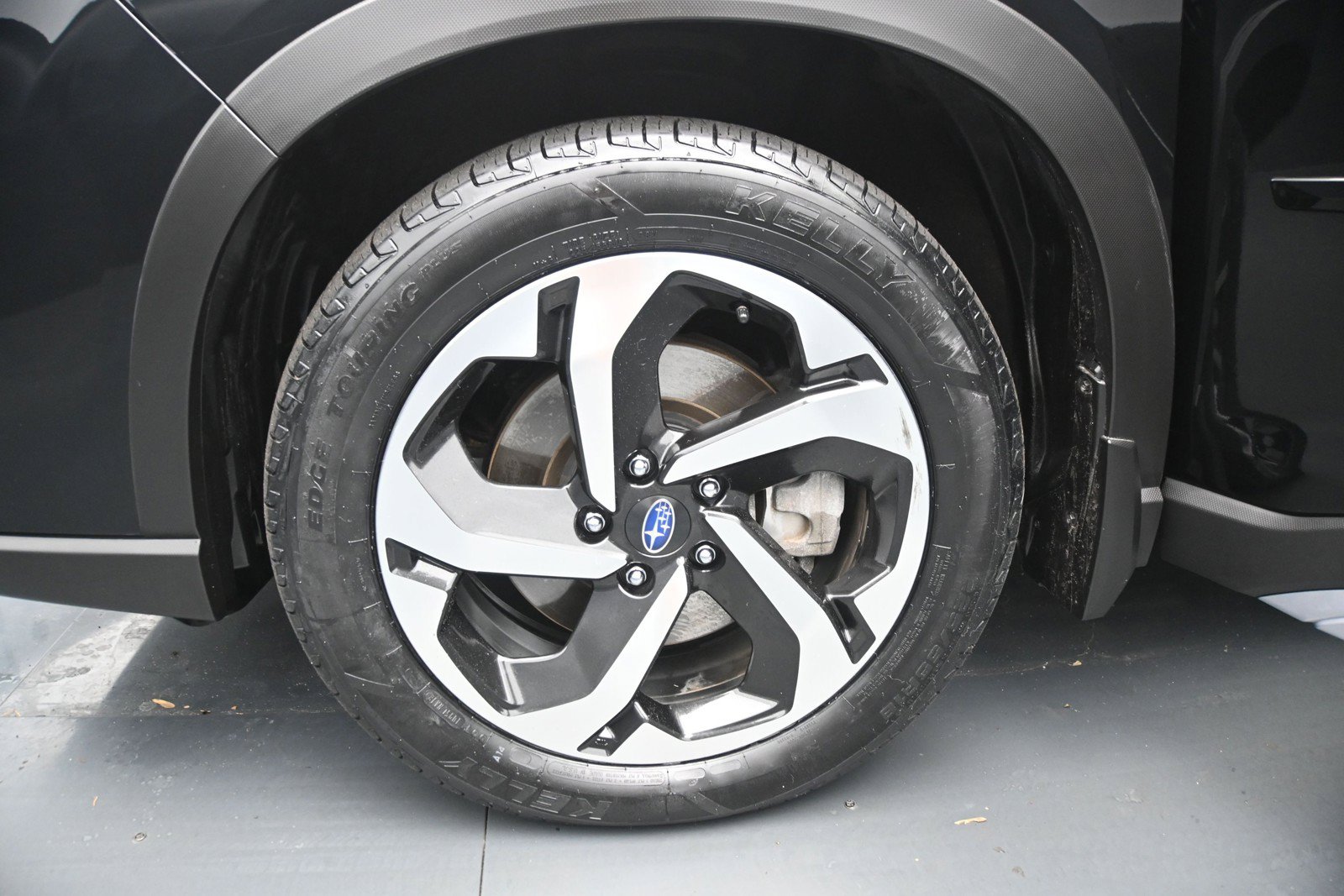 Used 2023 Subaru Forester Touring AWD/4WD image 35