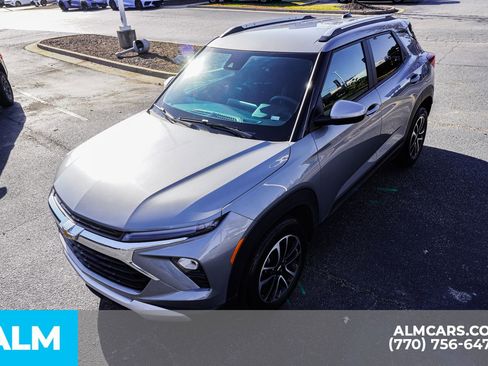 Used 2025 Chevrolet TrailBlazer LT image 19