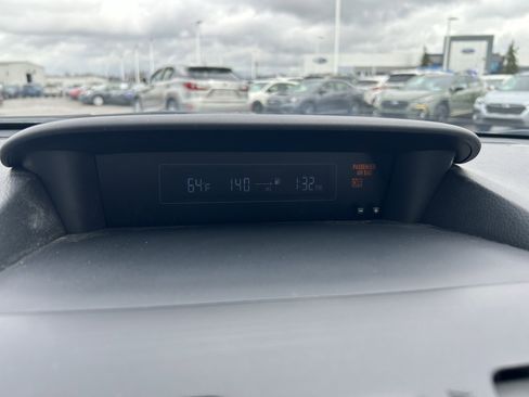 Used 2012 Subaru Impreza 2.0i Limited image 12