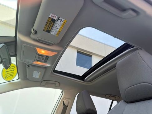 Used 2019 Toyota RAV4 XLE w/ Convenience Package AWD/4WD image 20