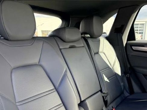 Used 2019 Porsche Cayenne S image 17