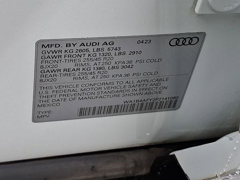 Used 2023 Audi SQ5 Premium Plus w/ Premium Plus Package image 27