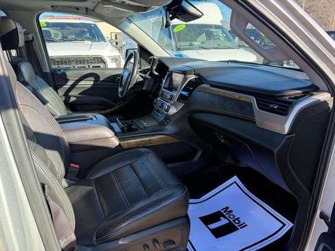 Used 2017 GMC Yukon Denali w/ Open Road Package image 15