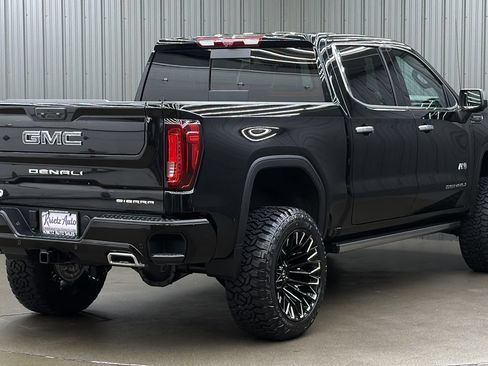 Used 2026 GMC Sierra 1500 Denali Ultimate AWD/4WD image 5